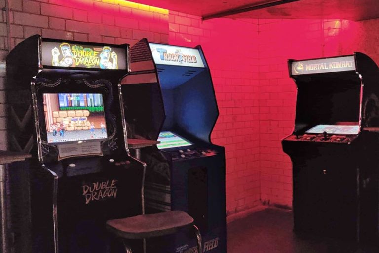 10 Great Unique Bars to Visit in Cardiff, Wales Run With Amber