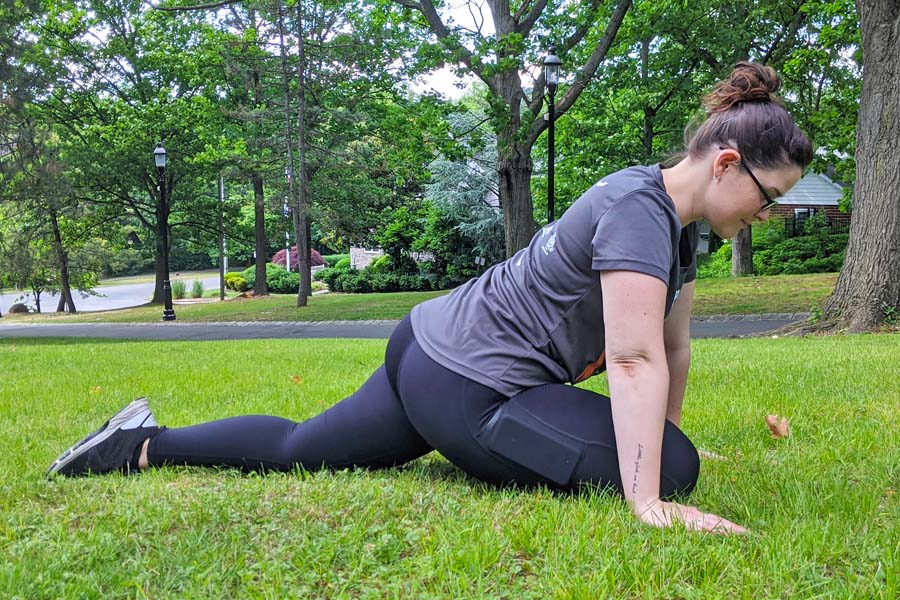 pigeon pose run with amber stretches for runners